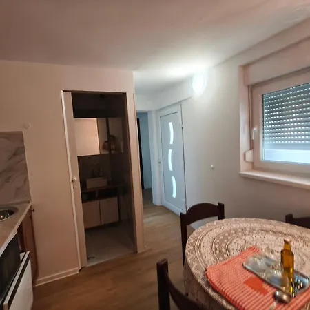 Nyaraló Luminaria Solis Kuca Za Odmor *