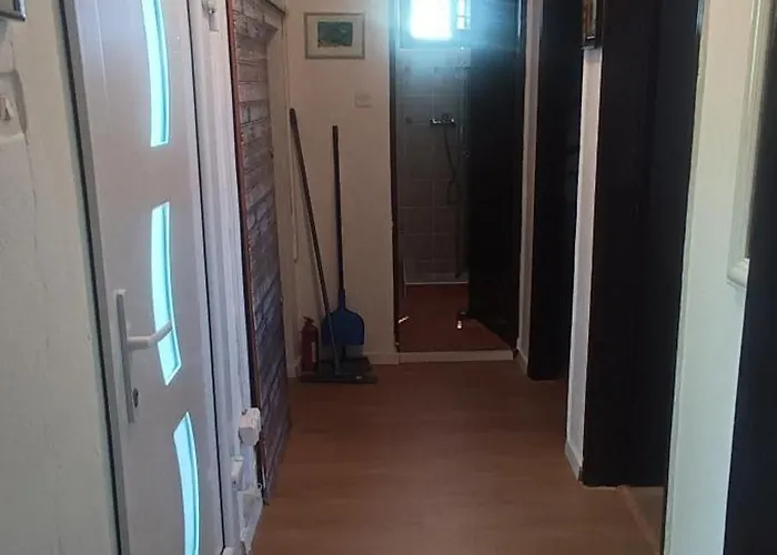 Luminaria Solis Kuca Za Odmor *