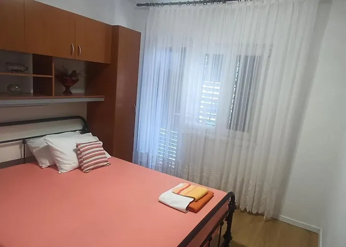 Luminaria Solis Vacation